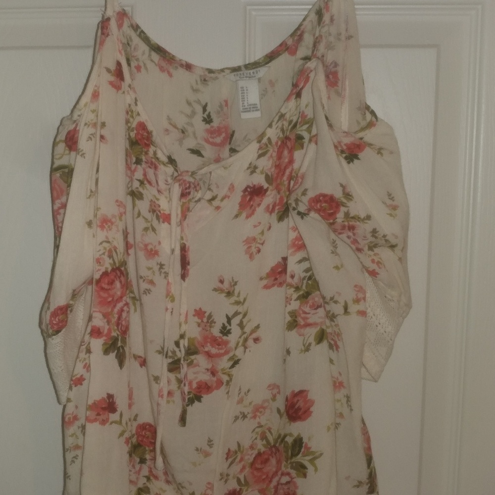 Forever21 cold shoulder blouse